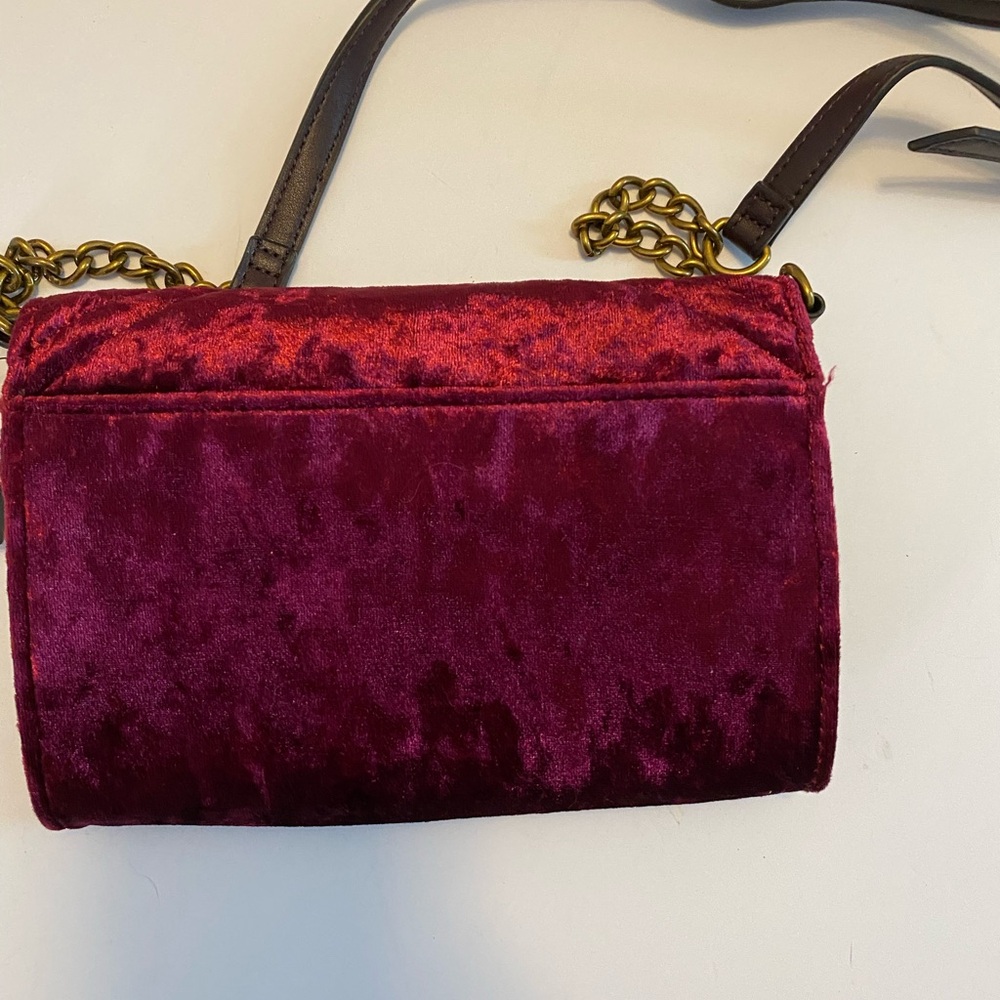 Nine West Rich Red/Burgundy Velvet Crossbody Bag NWT - Picture 4 of 12